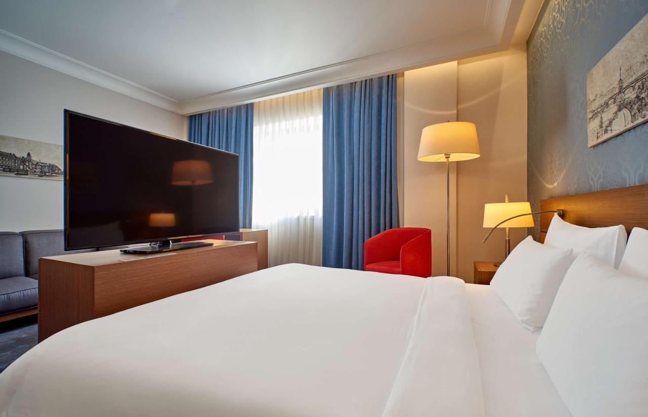Hotel Radisson Blu Hotel, Podil Centre 4*