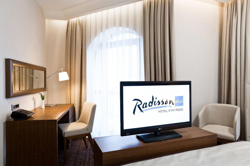 Radisson Blu Hotel, Podil Centre 4*