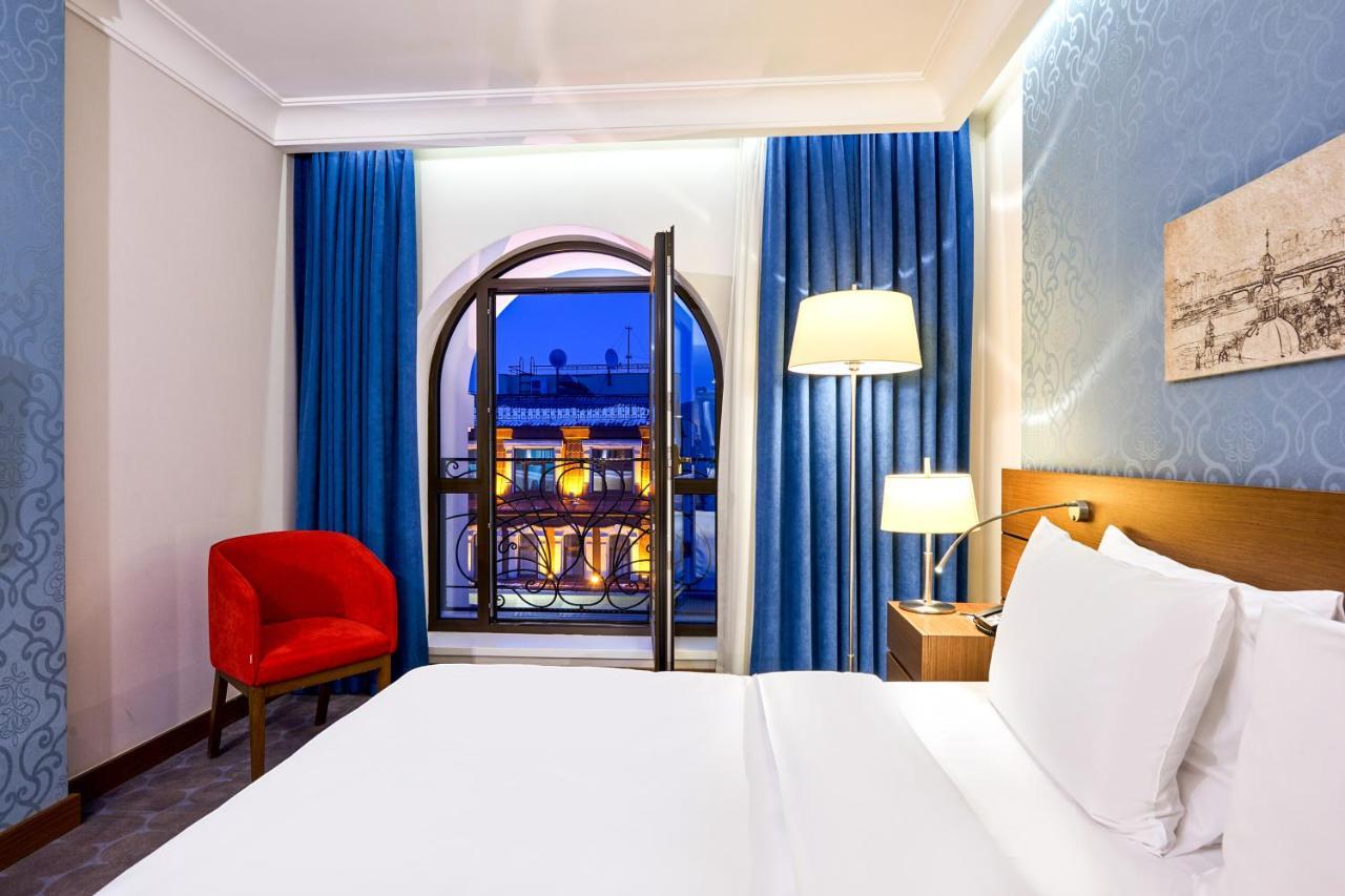 Hotel Radisson Blu Hotel, Podil Centre