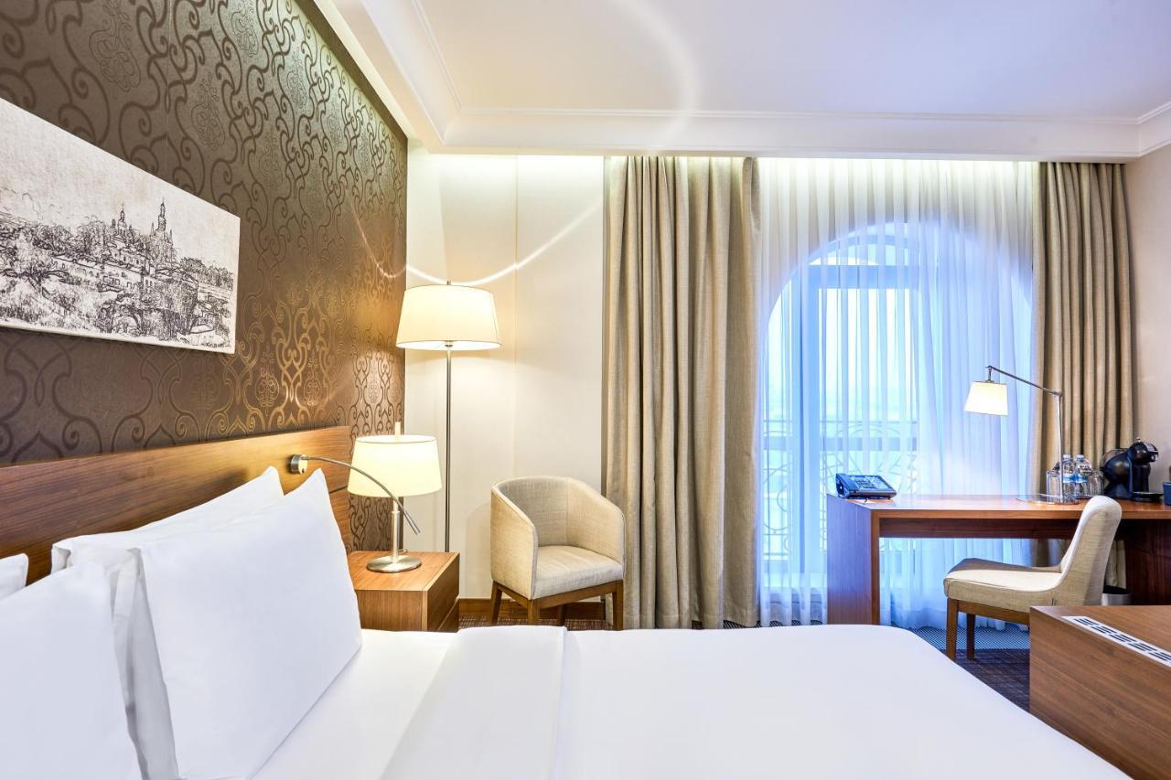 Radisson Blu Hotel, Podil Centre